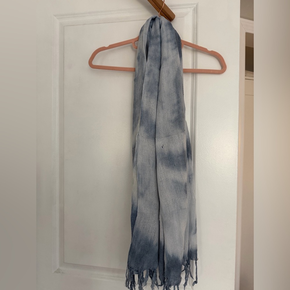 Blue and White Tie-Dye Scarf